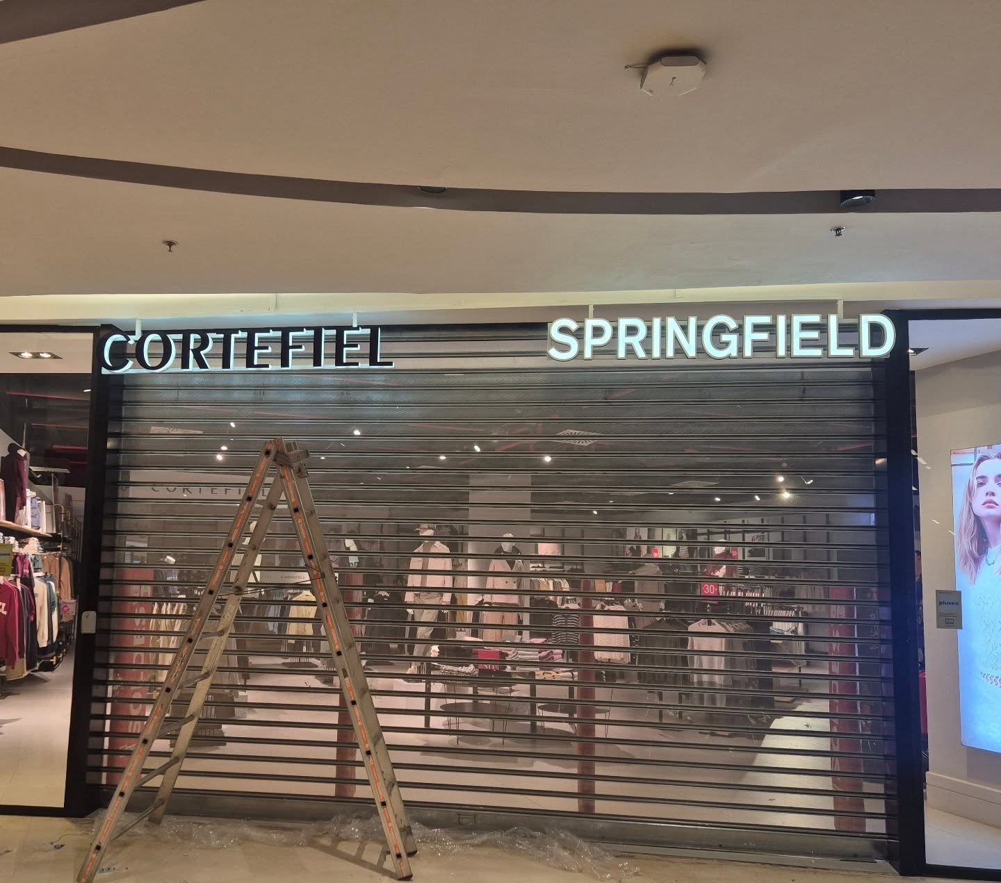 Cortefiel & Springfield